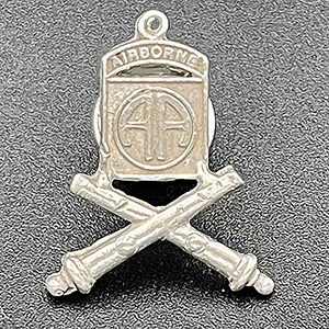 82nd Airborne Patch Crossed Cannons in Sterling Silver