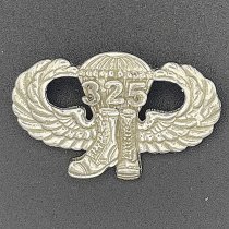 325 AIRBORNE WINGS WITH JUMP BOOTS in Sterling Silver.