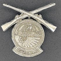 501 Airborne GERONIMO with Crossing Rifles Pendant